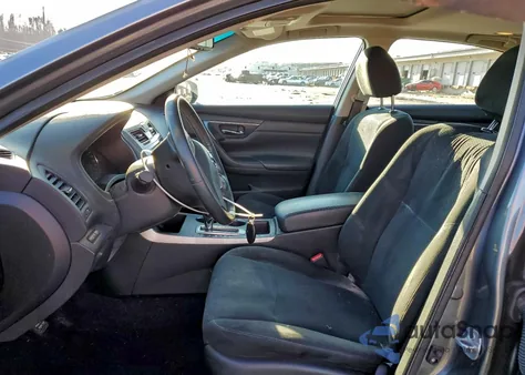 2015 Nissan Altima 2.5 из США, поврежденный, VIN 1N4AL3AP5FC583736